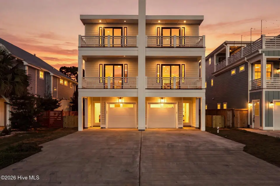 502 North Carolina Avenue 1, Carolina Beach, NC 28428 — 3-bedroom townhome in Wilmington Beach, Carolina Beach, NC, photo 1 of 79