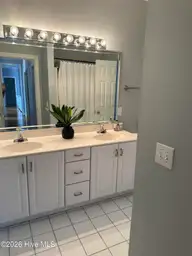 402 Bobby Jones Drive, Wilmington, NC 28412 — 3-bedroom home in The Cape, Wilmington, NC, photo 15 of 33: IMG_1073