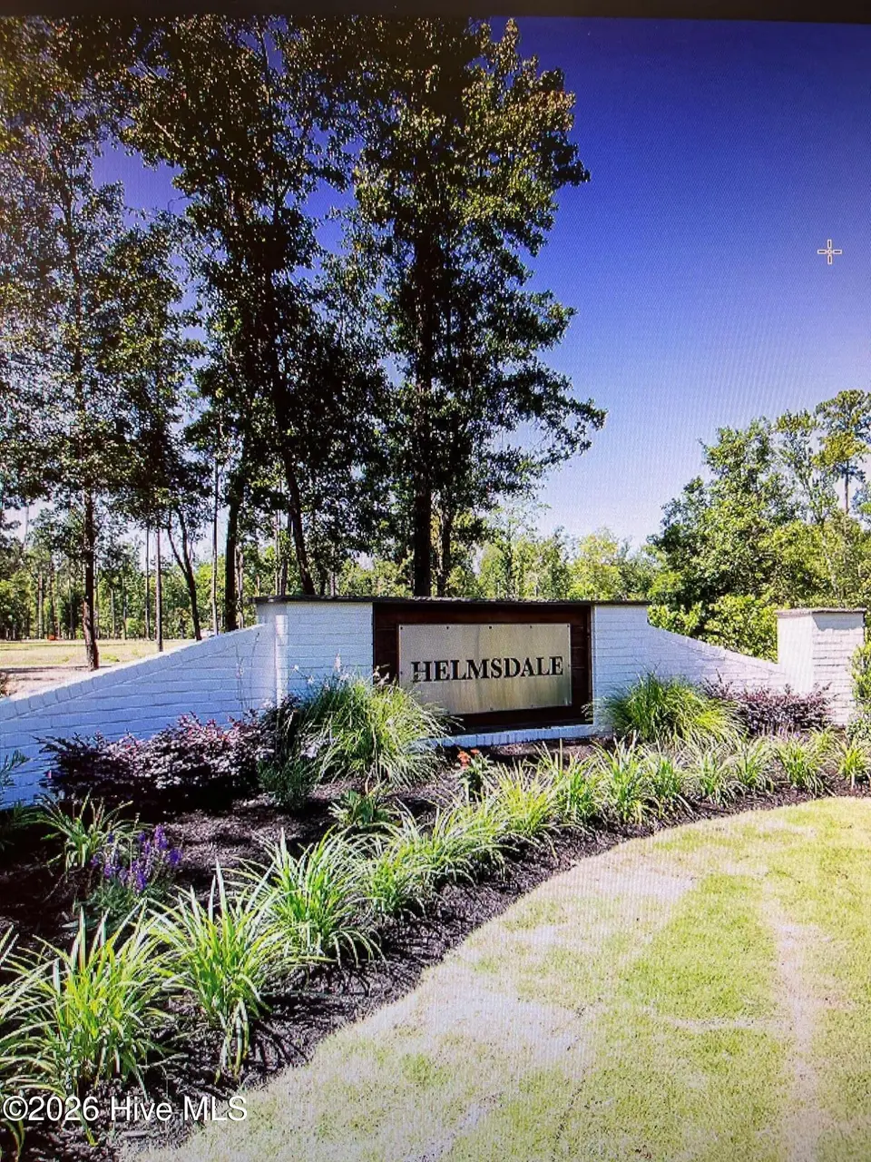 718 29 Helmsdale Drive, Wilmington, NC 28405 — lot in Landfall, Wilmington, NC, photo 1 of 3: Entrance