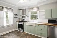 307 Avenue B, New Bern, NC 28560 — 3-bedroom home in Riverside Historic, New Bern, NC, photo 15 of 53: 16_307_avenue_b_014