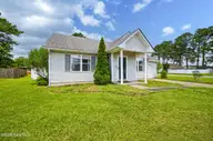 101 Springvale Street, Elizabeth City, NC 27909 — 2-bedroom home in Summerfield, Elizabeth City, NC, photo 2 of 21: Front