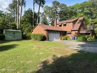906 Carey Road, Kinston, NC 28501 — 4-bedroom home, Kinston, NC, photo 24 of 25: IMG_4788