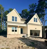 120 Lowery Lane, Swansboro, NC 28584 — 3-bedroom waterfront home in Bluewater Cove, Swansboro, NC, photo 1 of 24: IMG_1633
