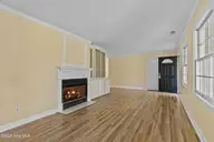 201 Gaston Drive, Elizabeth City, NC 27909 — 3-bedroom home in Newbegun Land, Elizabeth City, NC, photo 11 of 45: 35_dsc00069
