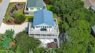 102 Gregg Street, Emerald Isle, NC 28594 — 3-bedroom waterfront home, Emerald Isle, NC, photo 14 of 39: Emerald Isle 102 Gregg