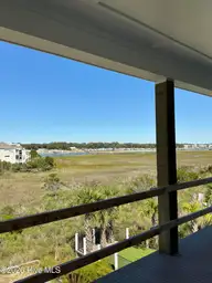 17 Grand View Drive, Ocean Isle Beach, NC 28469 — 6-bedroom waterfront home in The Pointe at Ocean Isle Beach, Ocean Isle Beach, NC, photo 18 of 25: IMG_0049
