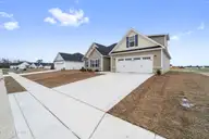 123 Sanctuary Street, Jacksonville, NC 28546 — 3-bedroom home in The Vineyards, Jacksonville, NC, photo 2 of 31: DSC09647