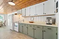 602 E Wilmington Street, Burgaw, NC 28425 — 3-bedroom home, Burgaw, NC, photo 13 of 37