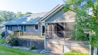 103 Laurel Lane, Newport, NC 28570 — 3-bedroom home in Gull Harbor, Newport, NC, photo 2 of 33: 103 LAUREL (10)