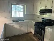 56 Hilltop Drive, Washington, NC 27889 — 3-bedroom home, Washington, NC, photo 6 of 21: IMG_6887