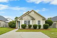 719 Grathwol Drive, Wilmington, NC 28405 — 3-bedroom home in Deerbrook Patio Homes, Wilmington, NC, photo 1 of 29: 719GrathwolDr-9