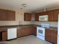 204 Shamrock Drive, Jacksonville, NC 28540 — 3-bedroom home in Shamrock Village, Jacksonville, NC, photo 12 of 23: PXL_20260113_131807631
