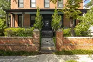 416 S Front Street Apt 3, Wilmington, NC 28401 — 1-bedroom condo in Historic District, Wilmington, NC, photo 2 of 39: 4-web-or-mls-416 S Front St-4