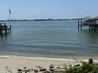 2609 Arendell Street, Morehead City, NC 28557 — 2-bedroom waterfront home, Morehead City, NC, photo 7 of 50: IMG_0009