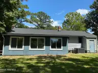 415 Decatur Road, Jacksonville, NC 28540 — 3-bedroom home in Northwoods, Jacksonville, NC, photo 17 of 18: IMG_2097