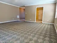 410 S Holly Lane, Swansboro, NC 28584 — 3-bedroom home in Swansboro Heights, Swansboro, NC, photo 5 of 25