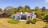 655 Diamondhead Drive S, Pinehurst, NC 28374 — 3-bedroom waterfront home in Unit 13, Pinehurst, NC, photo 9 of 57: 655 Diamondhead EXT-11