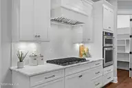 321 Jenoa Drive, Castle Hayne, NC 28429 — 3-bedroom home in River Bluffs, Castle Hayne, NC, photo 21 of 68: 21_kitchen