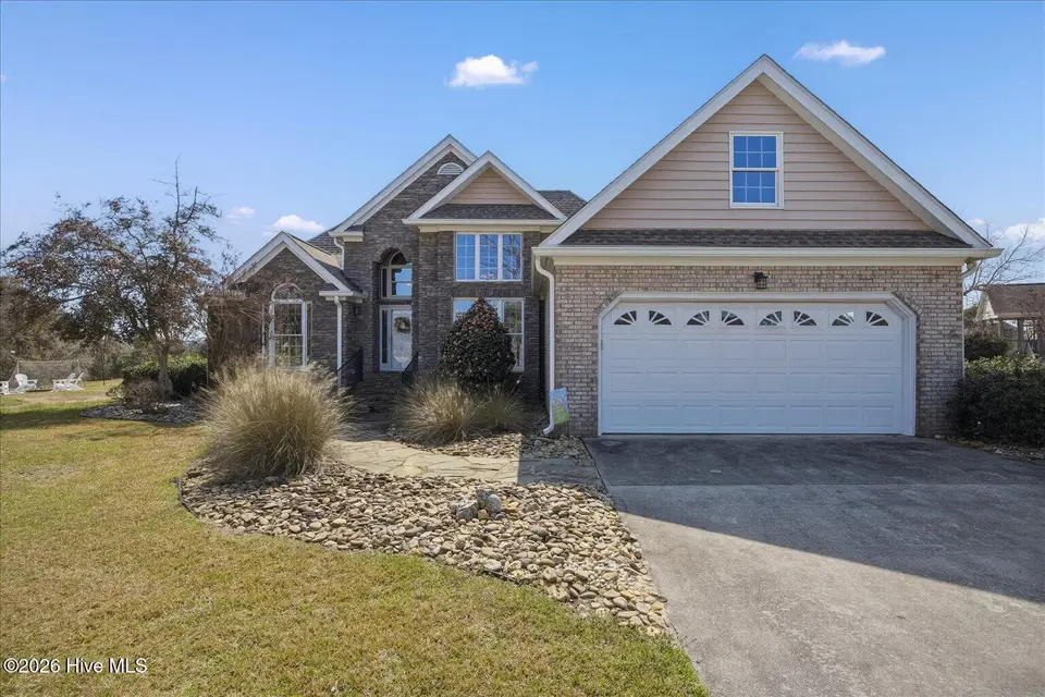 113 Lookout Ridge, Cedar Point, NC 28584 — 3-bedroom home in Magens Bay, Cedar Point, NC, photo 1 of 50: 05-IMG_5969-Edit