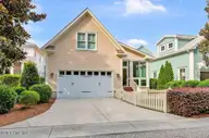 6505 Chalfont Circle, Wilmington, NC 28405 — 3-bedroom home in Mayfaire, Wilmington, NC, photo 7 of 18