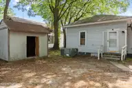 409 Pender Street E, Wilson, NC 27893 — 3-bedroom home, Wilson, NC, photo 22 of 33: 9-web-or-mls-BLS_0007