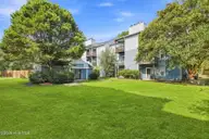 4210 Wilshire Boulevard 102-B, Wilmington, NC 28403 — 2-bedroom condo in Courtyard, Wilmington, NC, photo 9 of 20