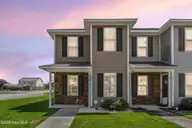 301 Glen Cannon Drive, Jacksonville, NC 28546 — 2-bedroom townhome in Carolina Plantations, Jacksonville, NC, photo 2 of 26