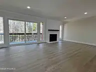 10 Pine Tree Road # 125, Pinehurst, NC 28374 — 3-bedroom condo in St Andrews Cond, Pinehurst, NC, photo 2 of 19: Living room use
