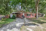 2000 Rosewood Avenue, Rocky Mount, NC 27801 — 3-bedroom home in Meadowbrook, Rocky Mount, NC, photo 4 of 34: 04-2000 Rosewood Ave-4