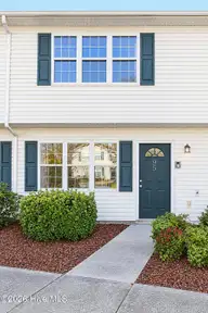 95 Century Court, Swansboro, NC 28584 — 2-bedroom townhome in Pirates Cove Townhouses, Swansboro, NC, photo 1 of 15: front of house