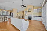 486 Sandy Point Drive, Beaufort, NC 28516 — 4-bedroom waterfront home in Sandy Point, Beaufort, NC, photo 7 of 71: 45-web-or-mls-IMG_3090