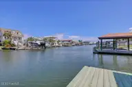 4090 4th Street, Surf City, NC 28445 — 4-bedroom waterfront manufactured home in Old Settlers Beach, Surf City, NC, photo 9 of 55