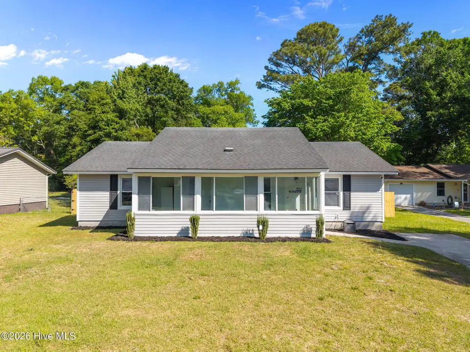 832 Mill River Road, Jacksonville, NC 28540 — 3-bedroom home in West River, Jacksonville, NC, photo 1 of 31: 2-web-or-mls-832 Mill River Rd. 76