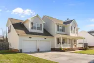 198 Bridlewood Drive, Jacksonville, NC 28540 — 3-bedroom home in Bridlewood, Jacksonville, NC, photo 3 of 54: 44-web-or-mls-198 Bridlewood Dr. 104