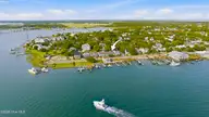 125 Front Street, Beaufort, NC 28516 — 3-bedroom waterfront townhome, Beaufort, NC, photo 5 of 52: 125 Front St Waterfront