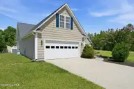 103 Bergman Street, Hampstead, NC 28443 — 4-bedroom home in Upper Topsail Highlands, Hampstead, NC, photo 3 of 54