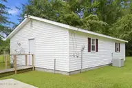107 Arthur Court, Jacksonville, NC 28546 — 3-bedroom home in Cardinal Village, Jacksonville, NC, photo 15 of 54
