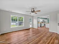 305 Rivers Edge Court, Jacksonville, NC 28540 — 4-bedroom home in River Hills, Jacksonville, NC, photo 16 of 37