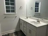 818 Hidden Bridge Drive, Jacksonville, NC 28546 — 5-bedroom home in Towne Pointe, Jacksonville, NC, photo 11 of 26