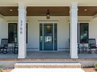 3706 Barnesmore Drive, Castle Hayne, NC 28429 — 4-bedroom waterfront home in River Bluffs, Castle Hayne, NC, photo 4 of 70