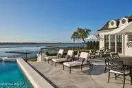 2316 Ocean Point Drive, Wilmington, NC 28405 — 5-bedroom waterfront home in Landfall, Wilmington, NC, photo 4 of 43: LSIR_001_0153