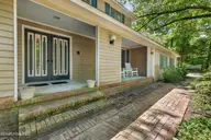 100 Wedge Road, Hampstead, NC 28443 — 4-bedroom home in Olde Point, Hampstead, NC, photo 4 of 57: 100WedgeRoad-5