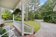 7203 Scallop Lane, Wilmington, NC 28409 — 4-bedroom waterfront home in Dolphin Bay, Wilmington, NC, photo 2 of 65