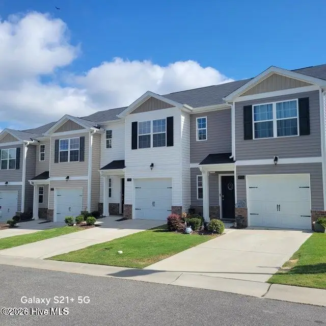 2709 Gracie Lane, Carthage, NC 28327 — 3-bedroom townhome in Carriage Place, Carthage, NC, photo 1 of 13
