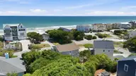 6820 Ocean Drive, Emerald Isle, NC 28594 — 3-bedroom waterfront home in Columbus Square, Emerald Isle, NC, photo 5 of 39: 6820 Ocean Drive