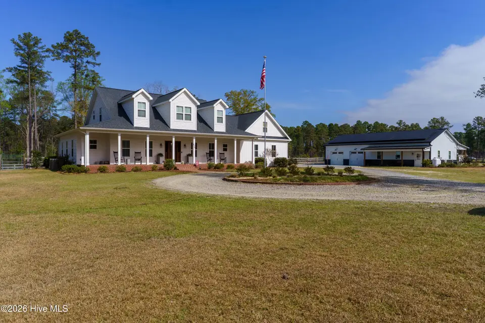 826 Furr Road, Vass, NC 28394 — 4-bedroom home in Horse Country, Vass, NC, photo 1 of 69: Furr Rd-13