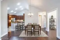 117 W Chelsea Court, Southern Pines, NC 28387 — 3-bedroom condo in Mid South Club, Southern Pines, NC, photo 6 of 43: VS kitching dining area