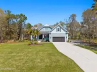 3364 Stone Crab Court SW, Supply, NC 28462 — 3-bedroom waterfront home in Oyster Harbour, Supply, NC, photo 1 of 71: 1-web-or-mls-cammediallc.com (16 of 66)