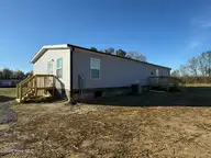 7600 Alice Court, Castalia, NC 27816 — 3-bedroom manufactured home in Culpepper Landing, Castalia, NC, photo 5 of 24: IMG_2157