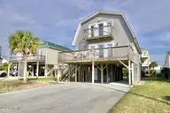2016 N New River Drive, Surf City, NC 28445 — 4-bedroom waterfront home in Old Settlers Beach, Surf City, NC, photo 2 of 56